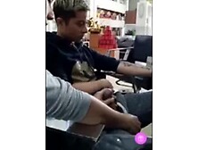 Vietnamese Youngsters' Cam Hand job