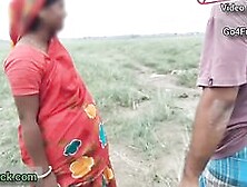 Desi Village Housewife With Boyfriend Khet Mein Chudai Kari