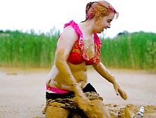 Climax in lake of mud - masturbating in clay