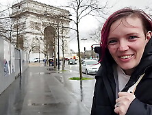 I join a fan who offers me a plan in an unused room in the metro in Paris