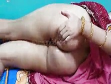 Alluring Indian Aunty