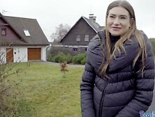 Vulgar blonde teenie gets picked up and does oral sex to