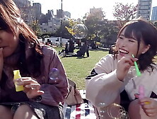 [Hinatabokko skanks are crazy] GET a female college student playing on the lawn! The cunt that estrus in spring.  Cream pie while