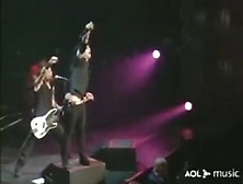 Green Day,  "Are We The Waiting" Live (2005)