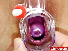 Matured enjoys the gyno exam