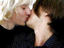 Hot Gay Kissing 23 - Zeke Wolf,  Elis Ataxxx