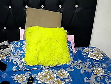 Cheating Teeny Stepsis Spreading Bum, Flashing Twat
