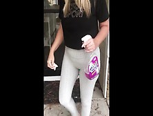 Pawg Ex-Wife Cleaning The Front Door In Leggings