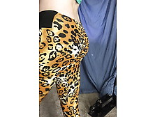 Booty Show In Cheetah Print Leggings