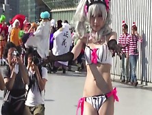 Hot Japanese Cosplayers At Comiket