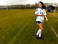 Solo soccer player Lexy takes off her uniform to masturbate