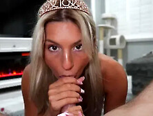 Slutty 18 Year Old Girl Breaks in the New Year with a Massive Facial!!