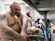 Chunky bears and small gay boys in a fun DILF threesome