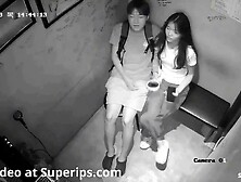 Ipcam – Young Korean Couple Kissing At Karaoke