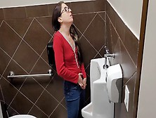 Nerdy Faerys Urinal Adventures!