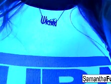 Samantha gets off in this super sexy ebony light solo