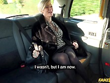 Blonde mature Angel Cruz adores to fuck with a stranger in the taxi