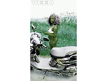 PUBLIC FOREST JUNGLE SNOWING PARODY THIS BABE HULK GREEN EXOTIC ROLE PLAY