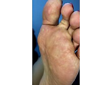 Giantess valery crush you