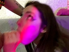 Жестко Выебал в Рот Свою Сводную Сестру Прямо Во Время Стрима