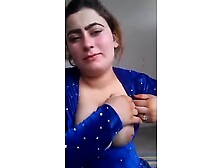 Hot Pakistani Boobs