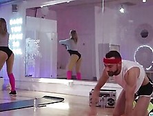 Blonde Transexual Trade Blowjob And Fuck Straight Guy In Gym