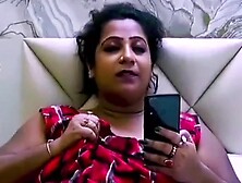 Desi Bhabhi Ne Hotel Ke Security Guard Uncle Ke Sath Chudai Karwai