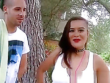 Porn Couple Does Outdoor