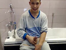 Hot Twink Jerking Off In Bathroom