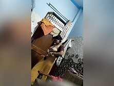 Today Exclusive- Desi Bhabhi Changing Cloths