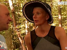 LaNovice - Mia Wallace Amateur French cougar Banged Inside The Booty During Outside Picnic