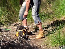 FREE Scene - Outdoor Painter Briana Banderas Uses Lumberman for Sex GP1639