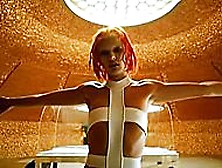 Milla Jovovich In The Fifth Element (1997)