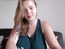 Chaturbate-Hello-X-Pussy-08102016. Mp4