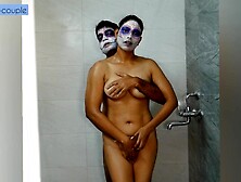 Sapna takes bath with jiju in absence of her sister