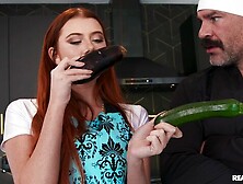 Astonishing model Stella Luxx fucked nicely in the kitchen