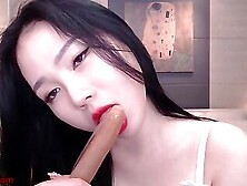 Wonderful Korean Babe Hot Show