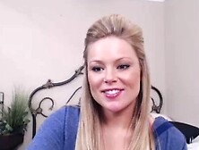 Hottest Webcam Girl Ever (No Nude) (JLTT)