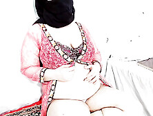 Muslim Bbw Moaning Sexy While Fingering Her Juicy Pussy With Spanking On Big Boobs