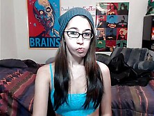 6cam. biz teeny alexxxcoal flashing titties on live online cam