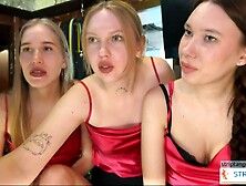 dirtypub Passionate parade at stripTango Hoe 2