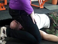 Facesitting Austria featuring squeeze's milf dirt