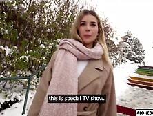 Spanish Blondie Unleashes Her Sexuality in Erotic Dance