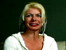 Pussyshow.... Susi - Busty Milf Solo - Sexlikereal