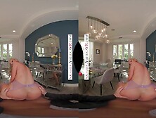 Experience Sex With Hawt Porn Star Nikki Benz In Vr