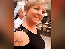 Enquanto eu chupava um o outro me comeu de quatro.  Foi assim que dei para dois ao mesmo tempo - Brasileira amadora loira gostosa