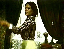 Patricia Rhomberg in italiano JOSEPHINE MUTZENBACHER