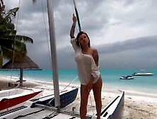 Nice-looking Olesya malibu