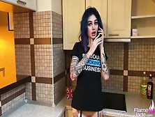 Babe Deep Sucking And Fucking So As Not To Wash The Dishes