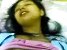 malay- anak mami baju biru